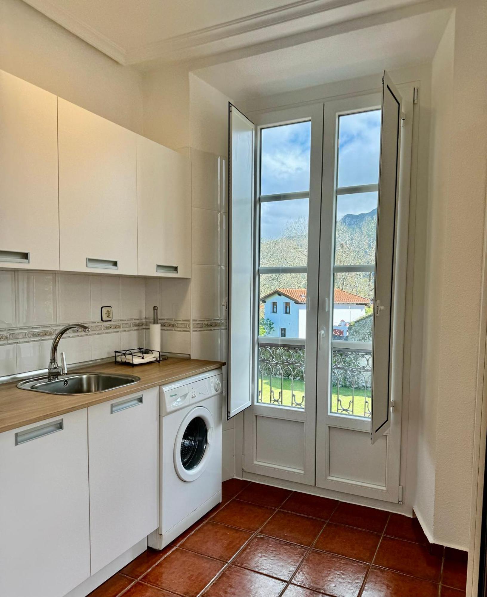 Apartamentos Santa Marina Llanes Εξωτερικό φωτογραφία